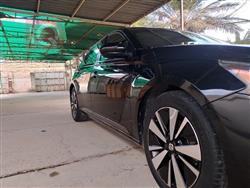 نيسان ألتيما